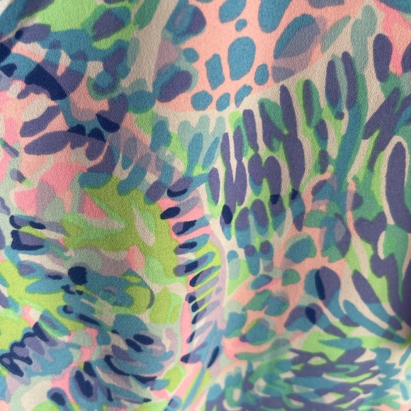 Lilly Pulitzer Darlah Romper dress  “Shell of a party” - Picture 5 of 10